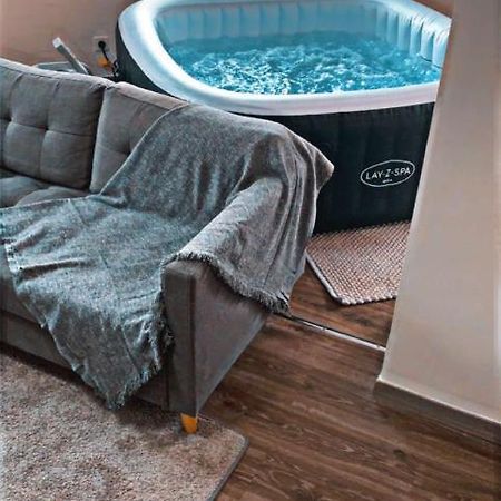 Appartement Cosy Et Chaleureux Avec Jacuzzi 瑟兰 外观 照片